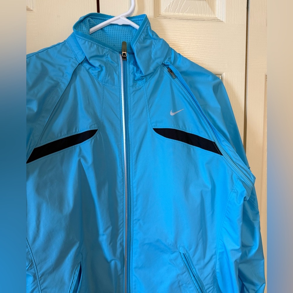 Nike Light Blue convertible running jacket